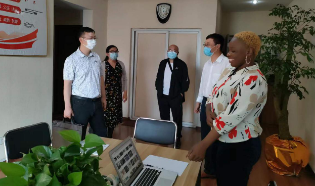 十堰市商務(wù)局督導(dǎo)岡比亞（湖北）境外經(jīng)貿(mào)合作區(qū)建設(shè)