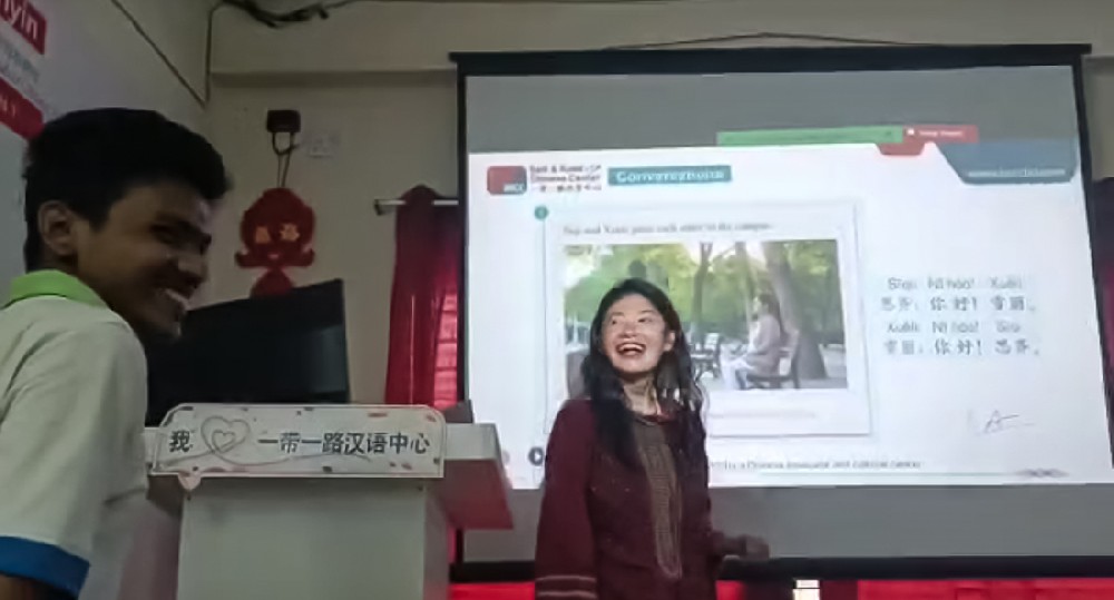 十堰銀鵬興電子科技有限公司與孟加拉國(guó)一帶一路漢語(yǔ)中心共同簽署合作建設(shè)國(guó)際漢語(yǔ)及職業(yè)技術(shù)培訓(xùn)班協(xié)議